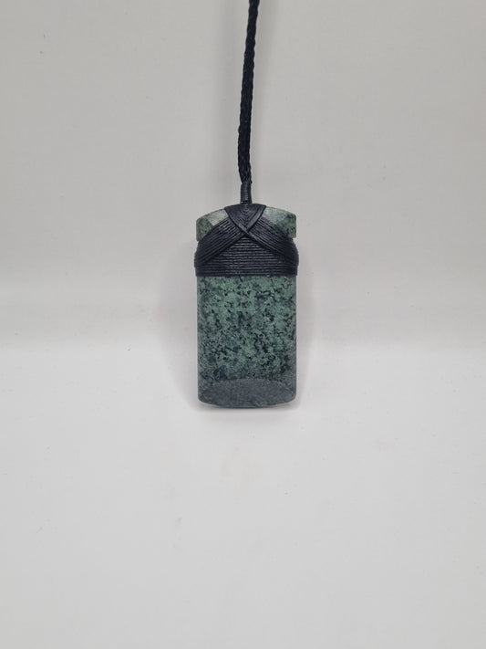 Tangiwai Pounamu Greenstone Toki with specks