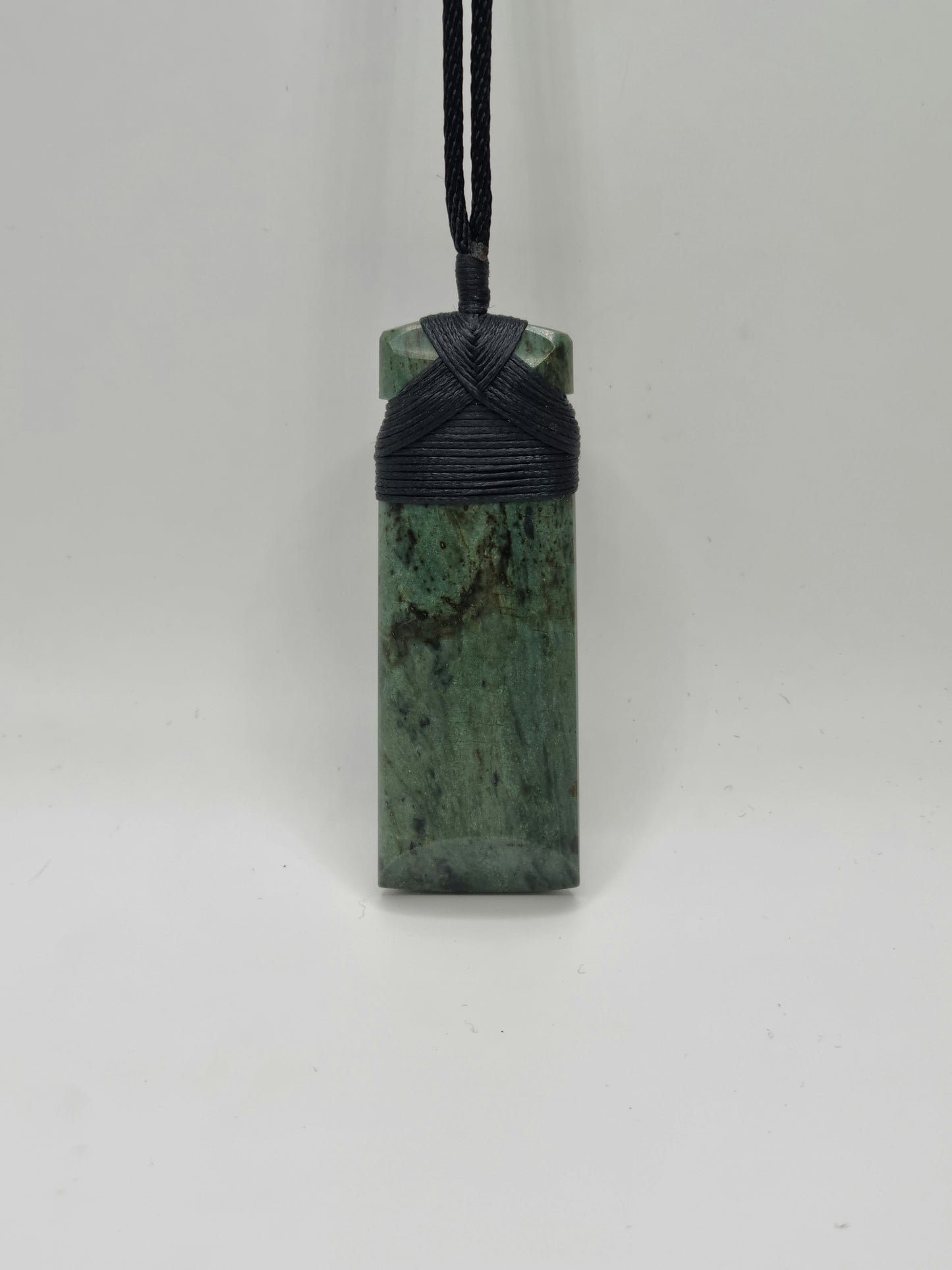 Bowenite Pounamu Greenstone Toki