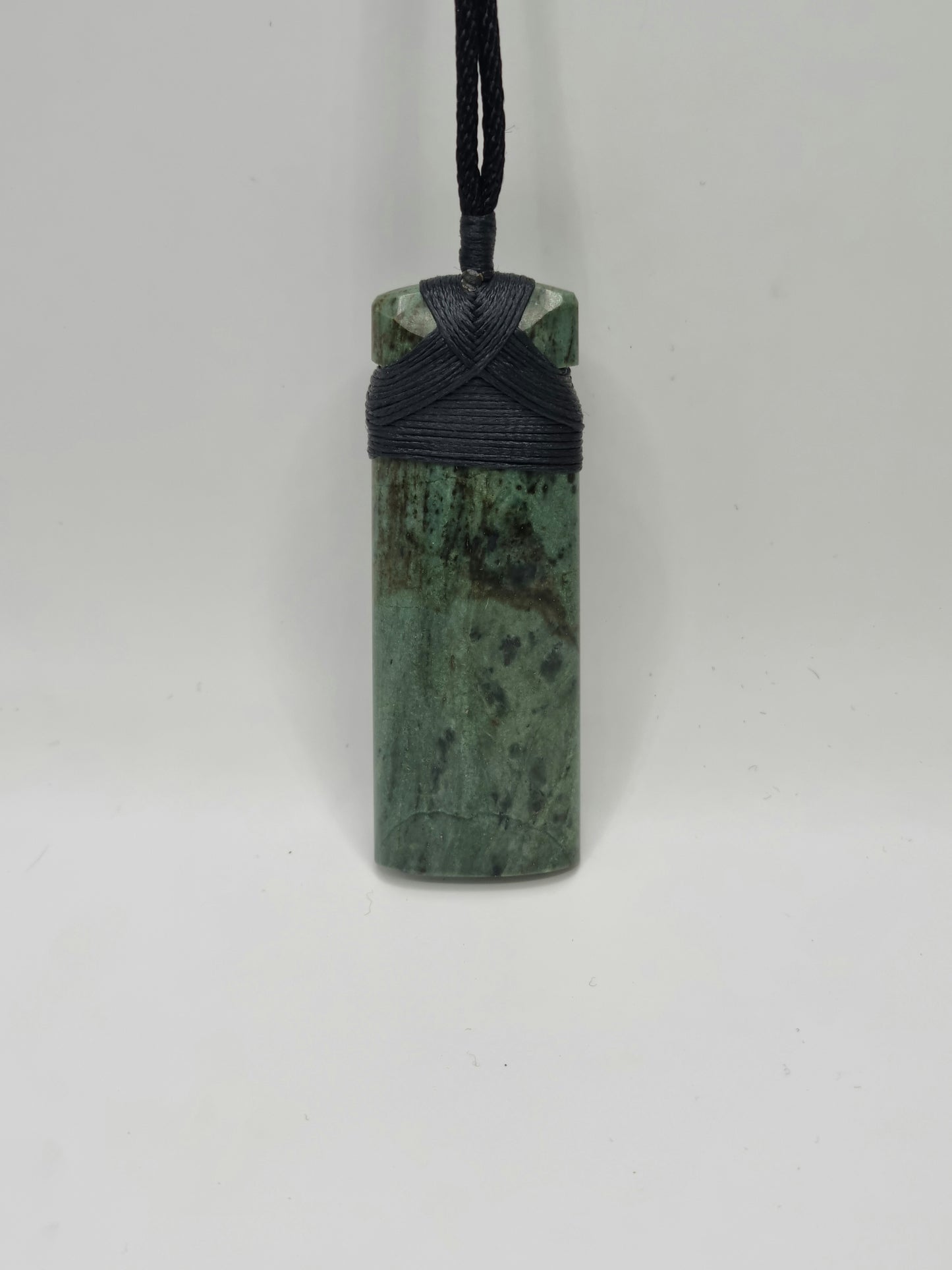 Bowenite Pounamu Greenstone Toki