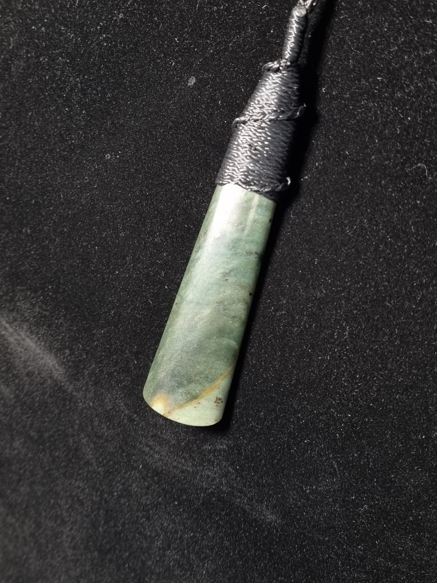 Bowenite Pounamu Greenstone Roimata