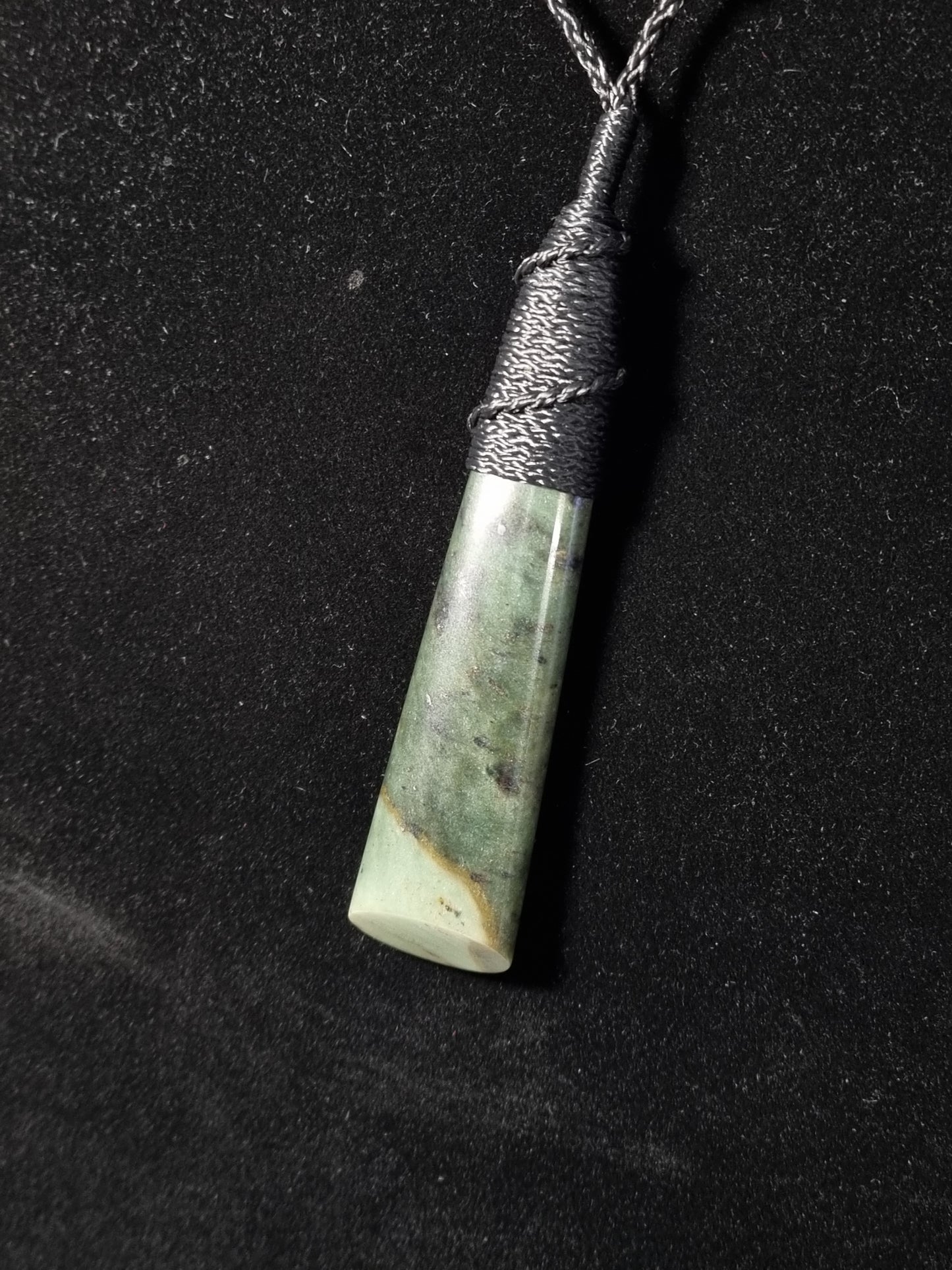 Bowenite Pounamu Greenstone Roimata